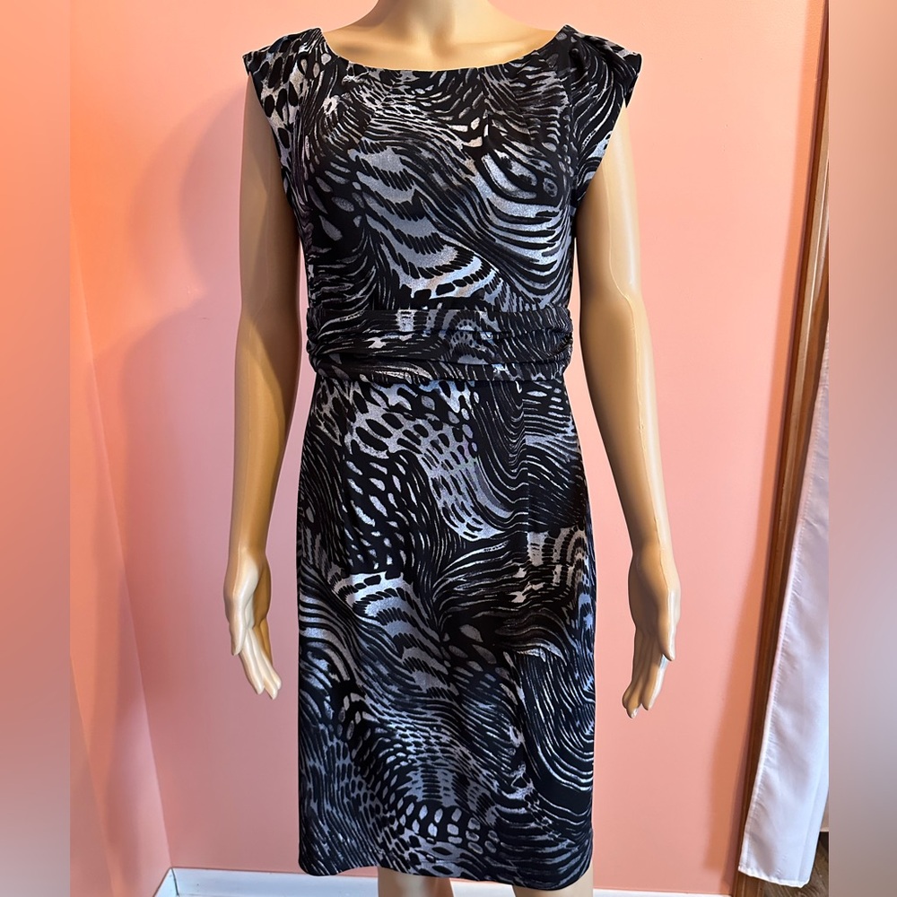 Women’s AB Studio Dress, Black & Grey, Size Medium